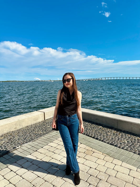 Petite High Rise Relaxed Fit Boyfriend Jeans - Dark Wash